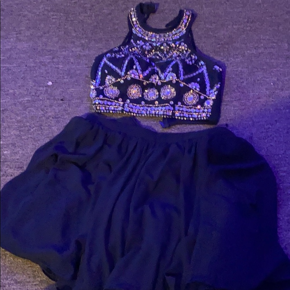 Dress was worn once